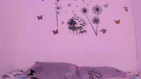 Sophie online show from March 13, 3:46 pm