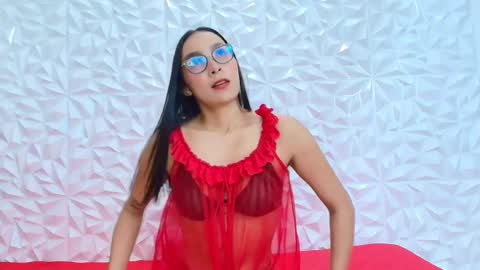 sophie_willow online show from March 3, 7:42 pm