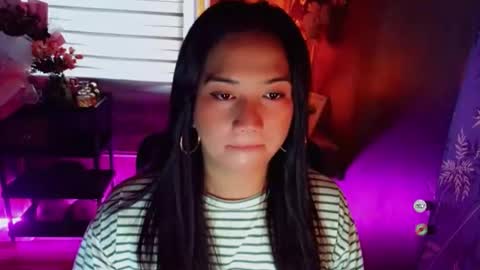 Sophie online show from April 13, 5:09 am