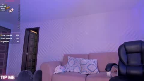 Sophie online show from February 26, 7:18 am