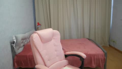 Sophi online show from September 14, 1:09 pm