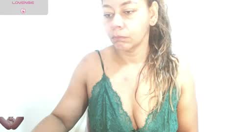 sophisem online show from August 3, 11:27 am