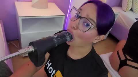 Sophy online show from February 6, 12:41 pm