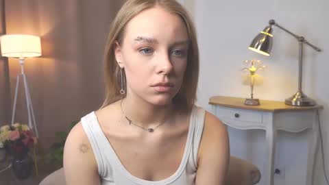 Anna online show from February 5, 1:14 pm