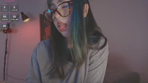 ali online show from December 17, 11:31 pm