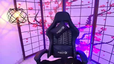 sphere_01 online show from October 4, 4:40 am