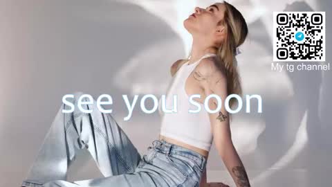 your sweet Jessy online show from December 17, 5:44 am