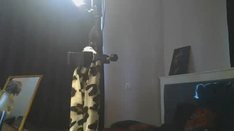 cherrie online show from July 3, 2:01 pm