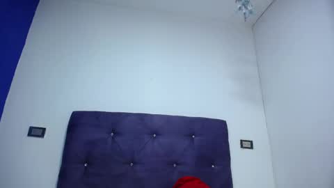 squirter_girl69 online show from February 28, 3:48 am