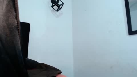 .          . online show from October 4, 3:16 pm