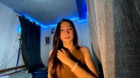 stacey_cravings online show from November 2, 2:31 pm