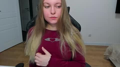 Stacy  online show from March 9, 4:43 pm