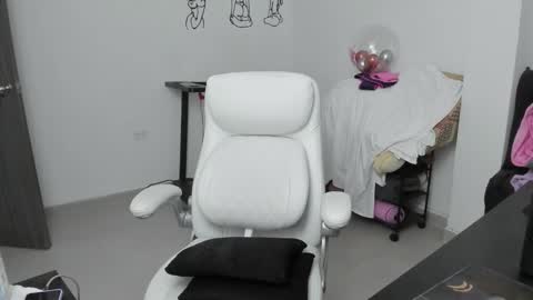 Zulma Yisset online show from January 15, 3:12 am