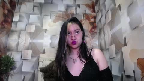 S T A R online show from April 9, 1:49 pm