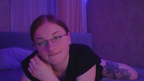 star_girlish online show from November 12, 9:46 pm