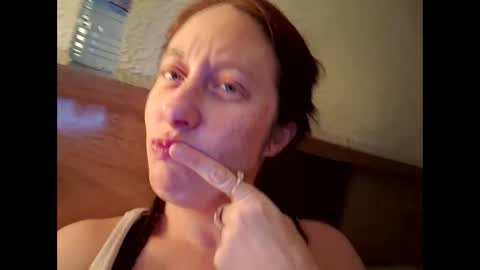 starqueen258 online show from May 24, 4:00 am