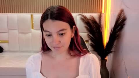 Stefania tp    730am - 1400 pm online show from March 3, 12:44 pm