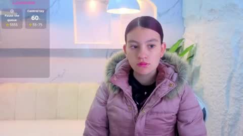 Stefania tp    730am - 1400 pm online show from April 2, 12:02 pm