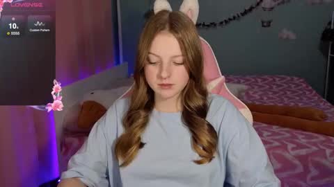 Snapshot of stefaniyaaa chatting on October 1, 6:35 pm stefa online show from October 1, 6:35 pm