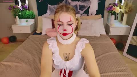 Snapshot of stellahaart chatting on October 30, 5:54 am Stella 3 online show from October 30, 5:54 am