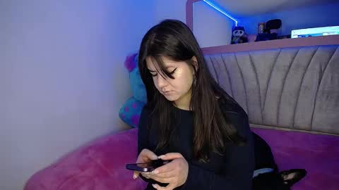 Emma online show from February 5, 2:29 am