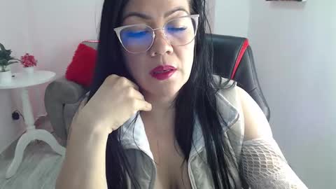 Stefania  online show from October 20, 11:19 pm