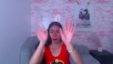 Snapshot of stephania_t chatting on October 4, 3:01 am Stephania online show from October 4, 3:01 am