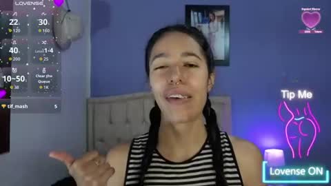 Stephania online show from July 1, 2:27 pm