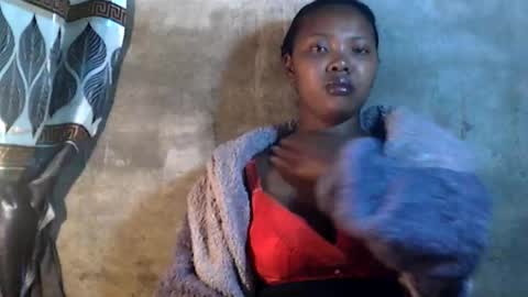 stephanie172 online show from December 19, 6:22 pm