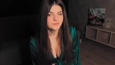 Steph online show from October 5, 2:05 am