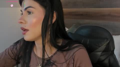 S T E P H A N Y A online show from February 28, 8:19 pm