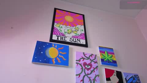 Liz online show from March 19, 8:24 pm