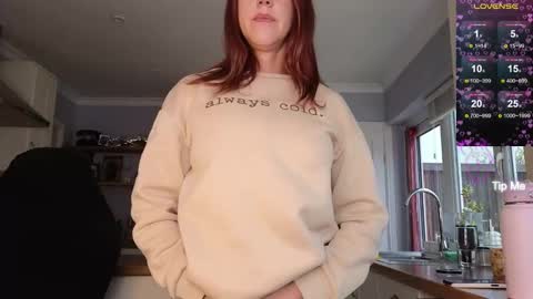 Snapshot of stripmequick chatting on October 15, 2:08 pm Amorina online show from October 15, 2:08 pm