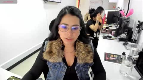 studcb_ online show from October 27, 4:35 pm