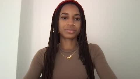 Succubus Sirena online show from April 7, 12:40 pm