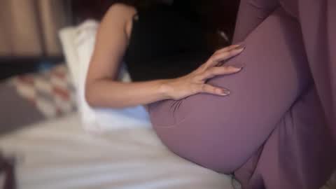 SaraSabeen online show from March 25, 6:55 pm