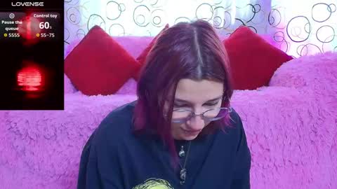    online show from November 28, 2:53 pm