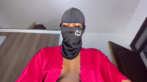 maskedtemptress online show from February 20, 1:59 am