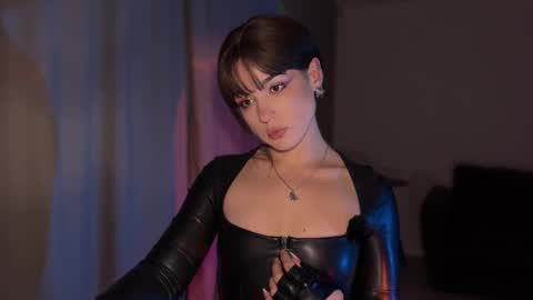 Miss Nelly online show from October 3, 2:22 pm