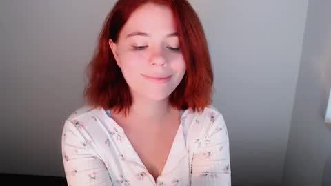 Alexi online show from October 8, 1:37 pm