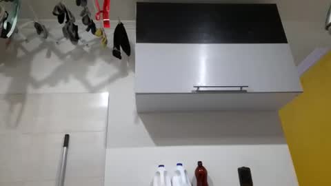 Jeraldine online show from February 25, 2:03 am