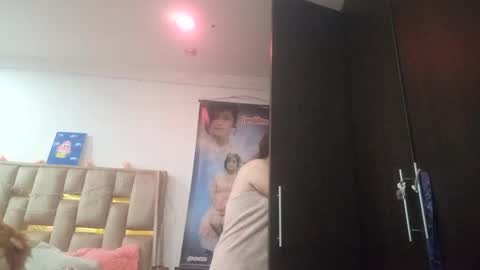 Jeraldine online show from October 2, 10:15 pm