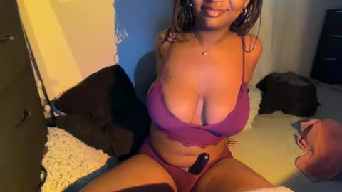 Sunni online show from February 18, 1:54 pm