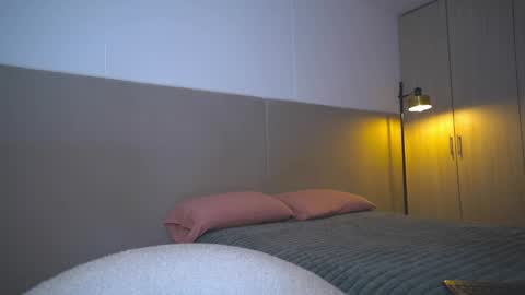 sol online show from April 15, 12:49 pm