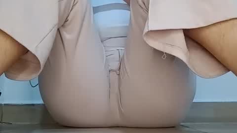 Annie online show from February 28, 6:51 pm