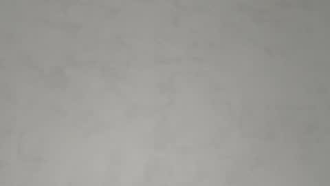 Una online show from June 23, 10:52 pm
