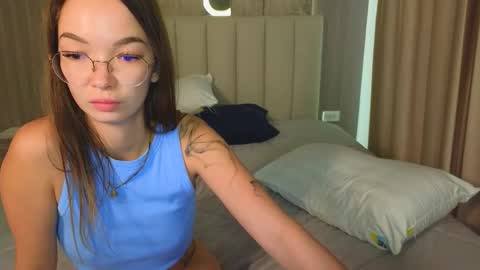 susannjohnson online show from March 6, 5:35 am