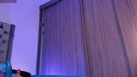 Andrea online show from April 16, 1:06 am