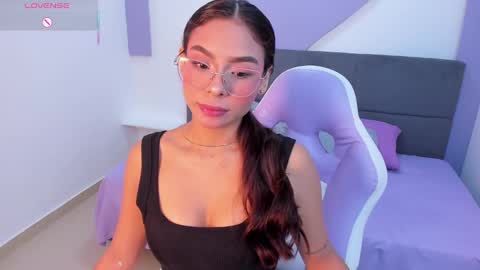 sussy_sweet4u online show from October 1, 10:31 am