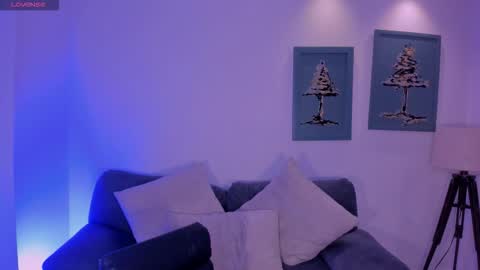 Sussy Bell online show from November 22, 9:06 pm